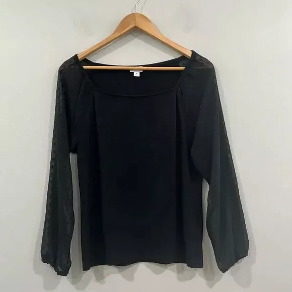 J. Blusa negra de manga larga cuello cuadrado M