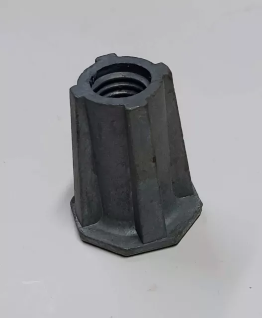 Precast Concrete Zinc Anchors  -  Box of 50  -  1/2"/13 Thread  /  1-1/2" Deep