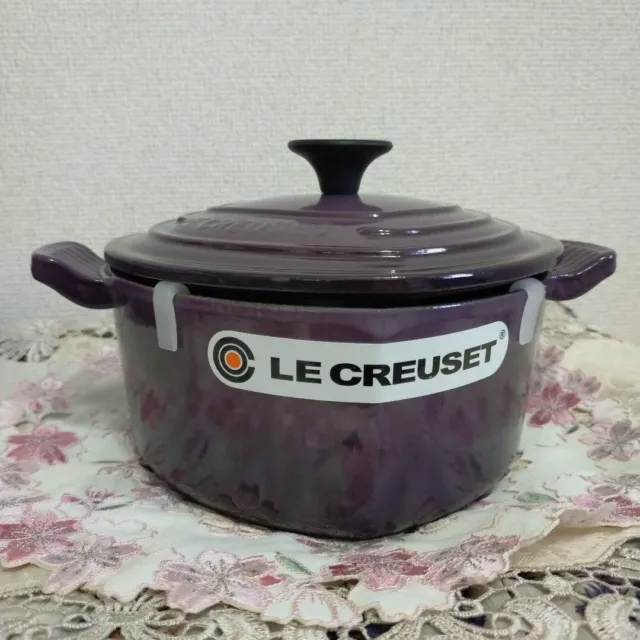 Le Creuset Cocotte d'Amour Heart Pot Purple Cassis No Box FedEx DHL