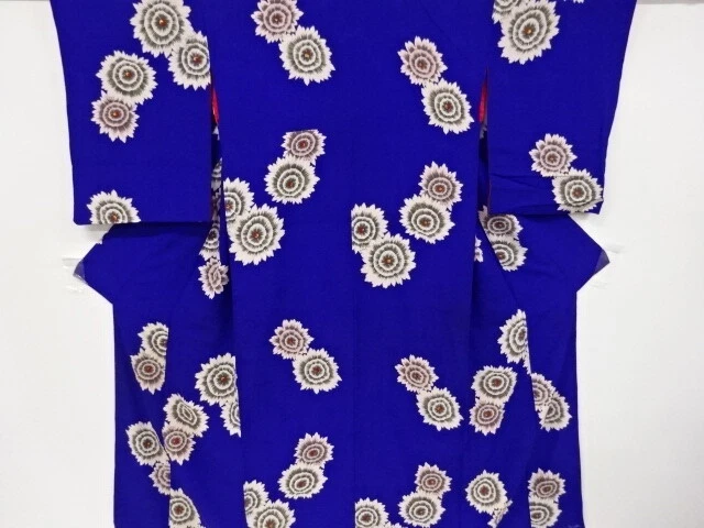 5627560: Japanese Kimono / Antique Kimono / Mon Kinsha / Flower