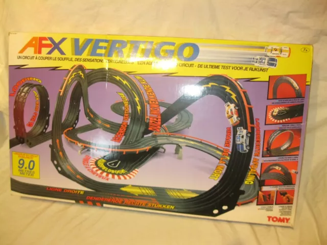 Ancien CIRCUIT ÉLECTRIQUE ROUTIER AFX AURORA TOMY VERTIGO POUR PIÈCES Slot Car