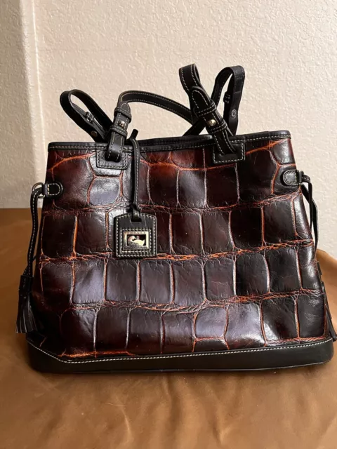 Dooney & Bourke  Dark brown Croc Embossed Leather Shoulder Bag GREAT CONDITION🔥