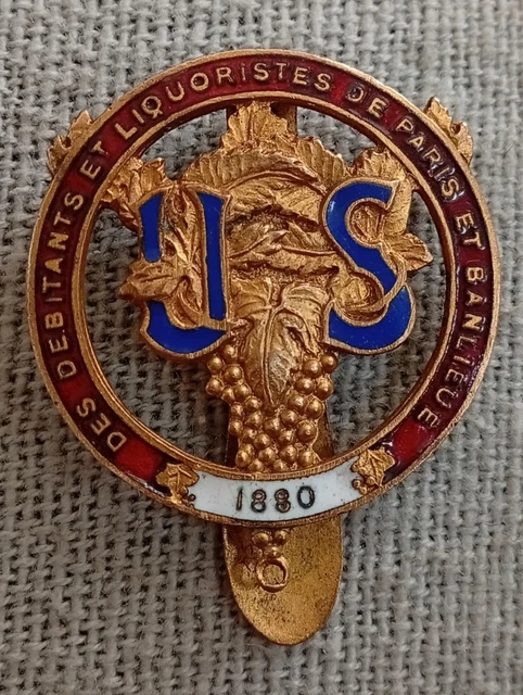 Insigne émaillé Ancien Du Club Des Sports Alpe D'Huez - Marque Courtois - Vintage