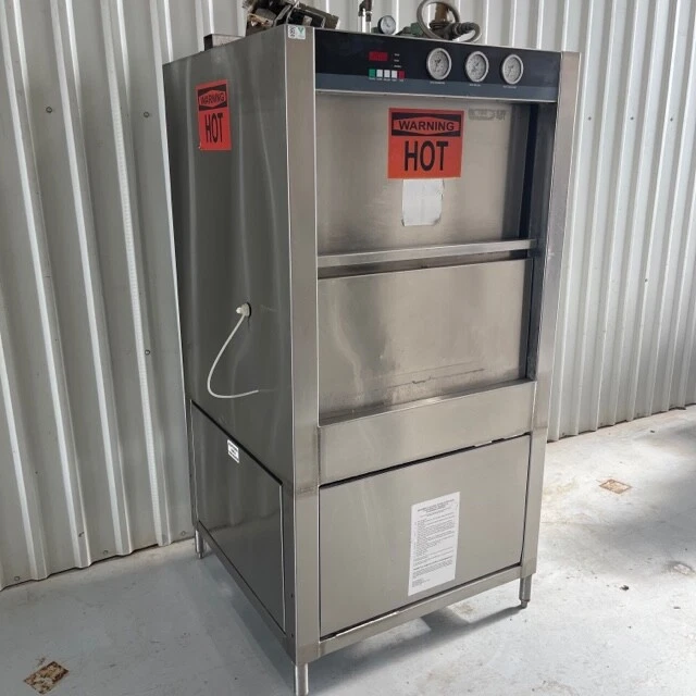 Used Douglas SD10 Pot & Pan Washer W/Rack