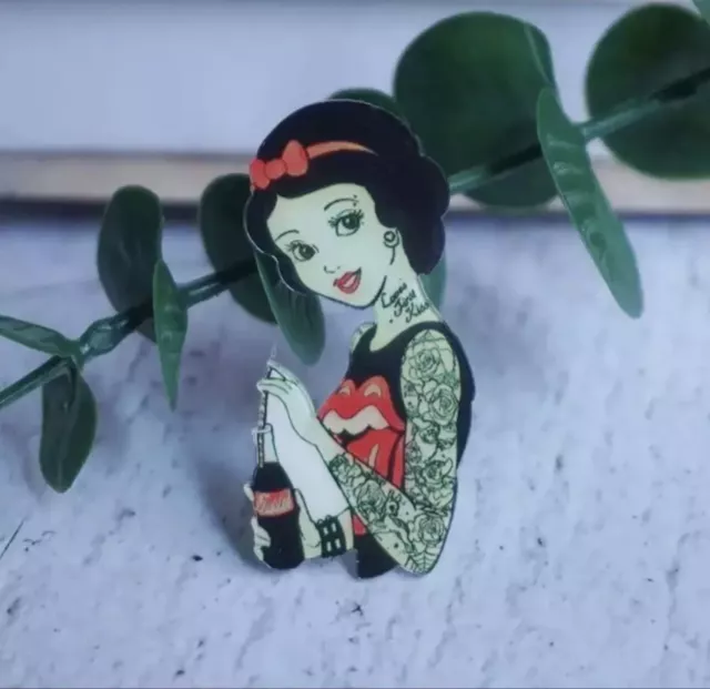 Tattooed Punk Disney’s Snow White Acrylic Pin Brooch / Pin Badge