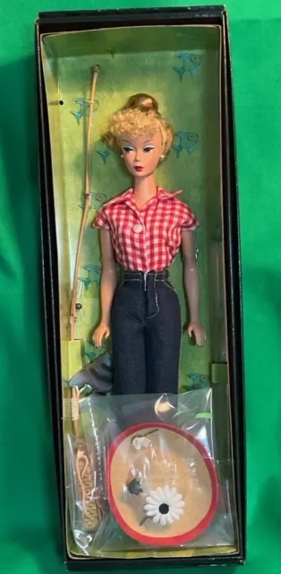 2005 GAW Con Platinum Label Barbie 1959 Picnic Set Repro—1000 Dolls Worldwide