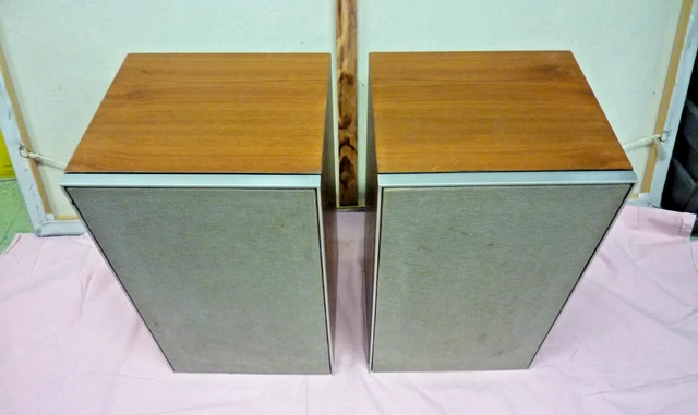 Enceintes Vintage Siera - 2.0 - 20W RMS - Entrées AUX Et RCA - Occasion Bon état