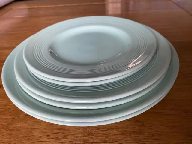 Vintage Beryl Woods - Green - 3 Different sized plates (2 of each size)