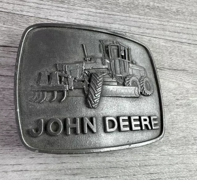 Vintage 1978 John Deere Belt Buckle Pewter Tractor Harvester