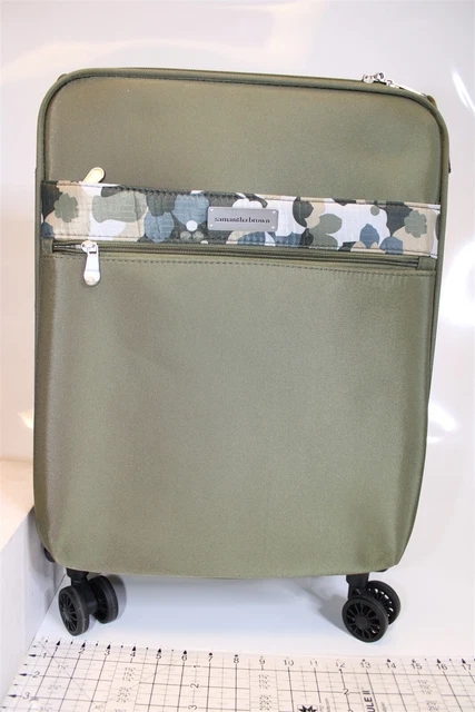 Samantha Brown Olive Geo Camo 2PC Set Carry On / Tote NEW Luggage S7655-35-2PC 3