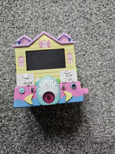 Pixel Chix by Mattel Babysitter House Rotating Rooms Electronic Handheld Toy