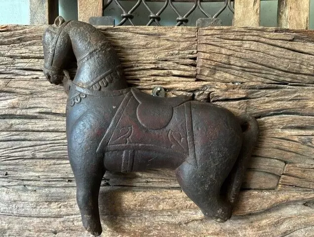 Raro Originale Vecchio Vintage Mano Intagliati IN Legno Cavallo da Parete Figura