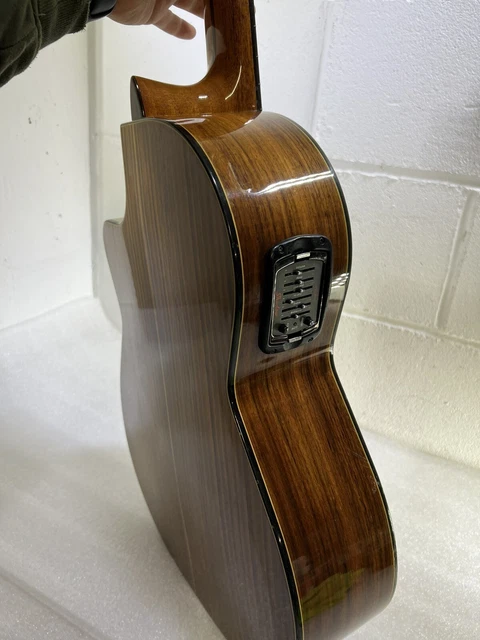 Admira Virtuoso Ec (Artesania) Electro-Classical Guitar needs atention 12