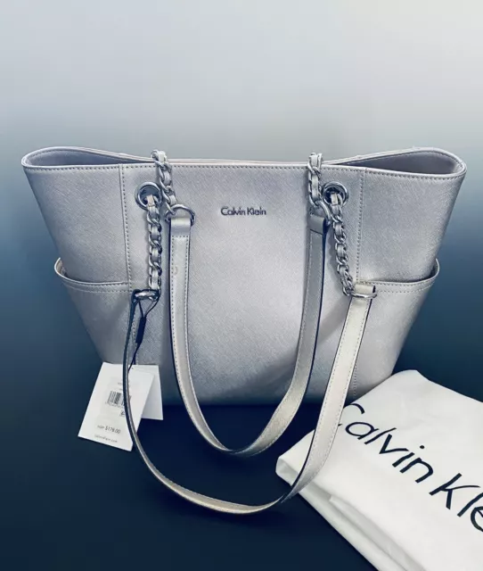 Calvin Klein Saffiano Leather Chain-trimmed Tote Bag in White