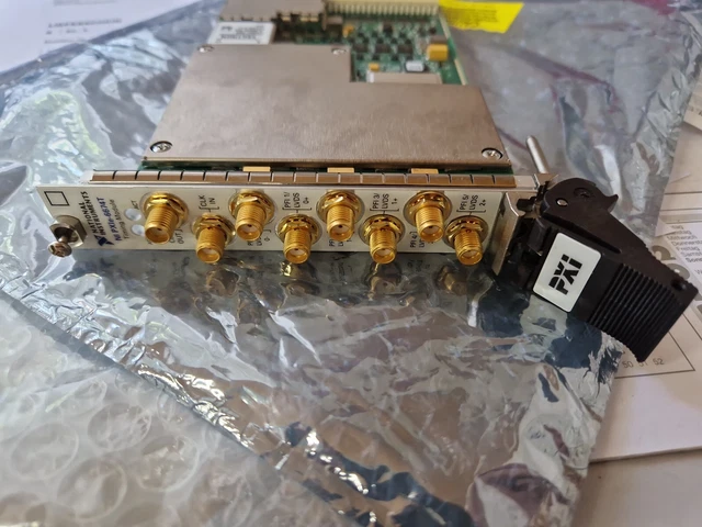 National Instruments NI PXIe-6674T Modulo di temporizzazione e sincronizzazione prezzo da nuovo: 10000€