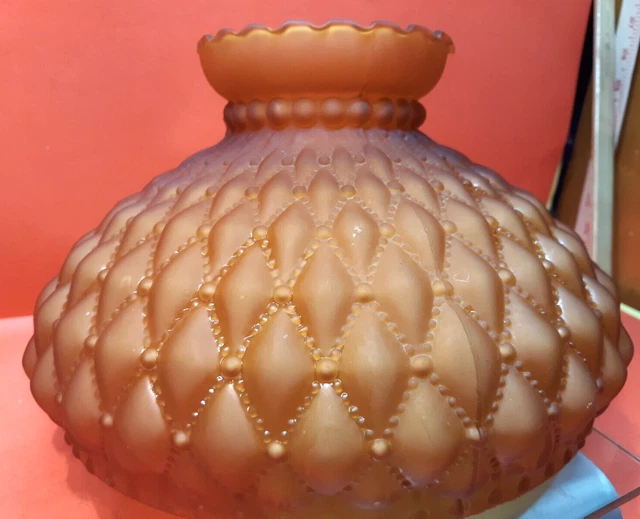 Antique QUILTED DIAMOND SATIN AMBER OIL LAMP SHADE GWTW BANQUET   6-11