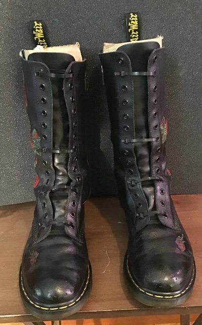 Dr. Martens 1914 Vonda Floral (Red) Rose Embroidered Black Combat Boots Size 10