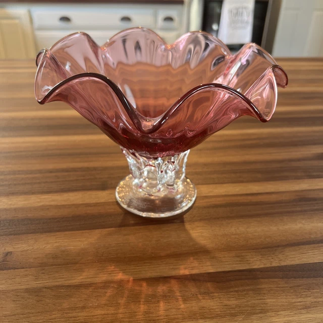 R. Mynott Pink Hand Blown Art Glass Fluted Footed Bowl
