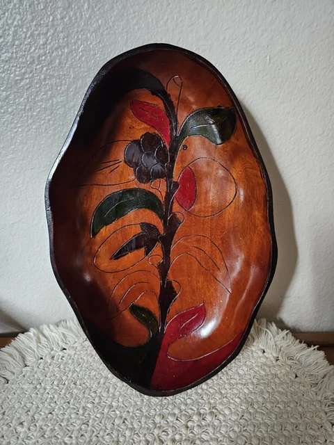 Vintage Hand Painted Carved Wooden Fruit Bowl Creeping Vine Design Top to Bottom