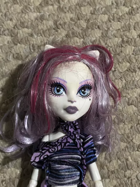 Monster High Catrine DeMew Scaris City of Fright Puppe 2