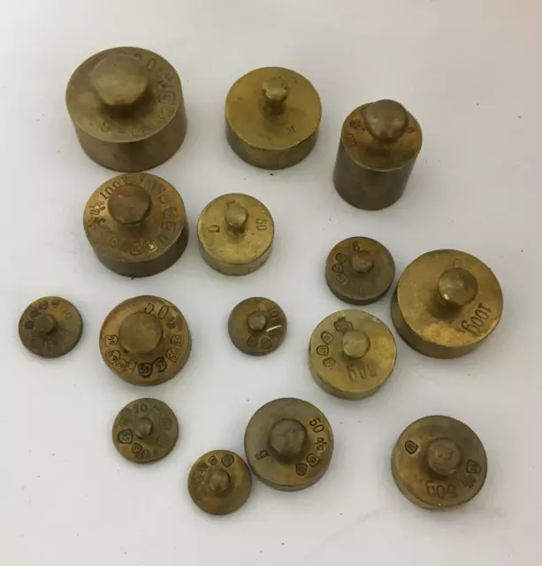 15x Apothekergewichte Präzisions-Gewichtssatz Messing 10-200g Gewichte/82.4