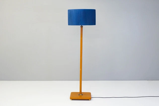Mid-Century Swedish Floor lamp in Leather