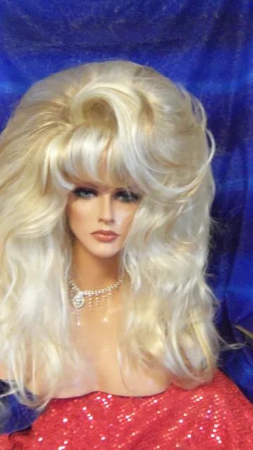 WIGS DRAG QUEEN BIG SMOOTH FROSTED SHOWN frosted special