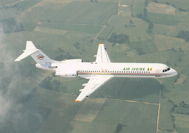 Airline Postcards       AIR IVOIRE AIRLINES FOKKER 100 TU-TIV