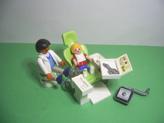 PLAYMOBIL CITY LIFE: Set 6662 Dentista con pacientes (A