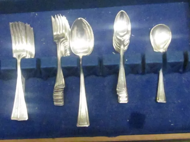 52pc  American Silverplate Co 1914 Somerset FLATWARE SET  Monogram     P