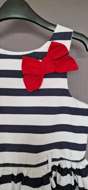 Pacchetto vestiti estivi per bambine età 5-6 anni. Usato. Condizioni perfette. 3