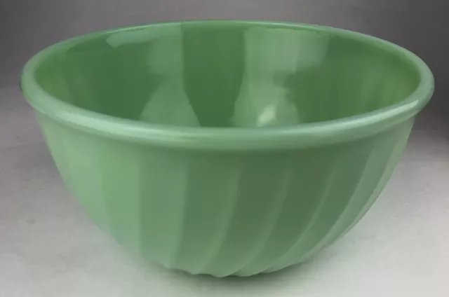 Fire King Green Jadeite Swirl 9 Inch Diameter Mixing Bowl 1950s Vintage Jadite