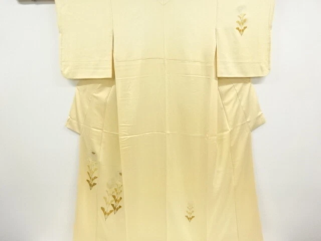 39765# Japanese Kimono / Antique Kimono / Embroidery / Kiku