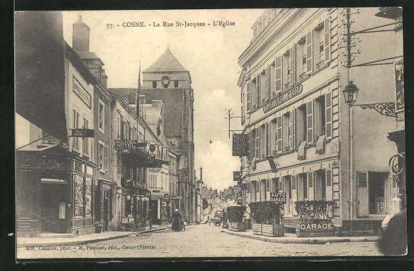 CPA Cosne-sur-Loire, Hotel du Cerf et l'Eglise, Rue St-Jacques
