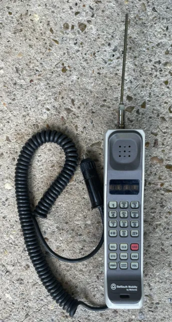 Vintage Bellsouth Mobility Motorola Brick Car Phone - Does Not Power Up