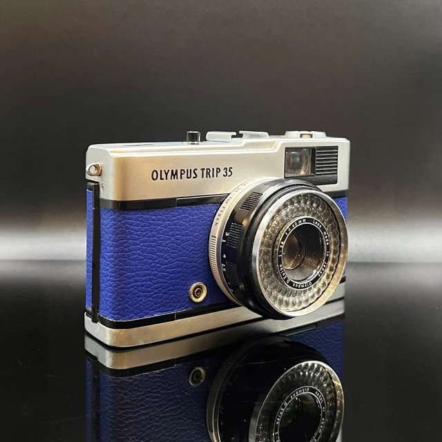 OLYMPUS TRIP 35 Film Camera w/ Zuiko 40mm f2.8 Lens Blue Fully