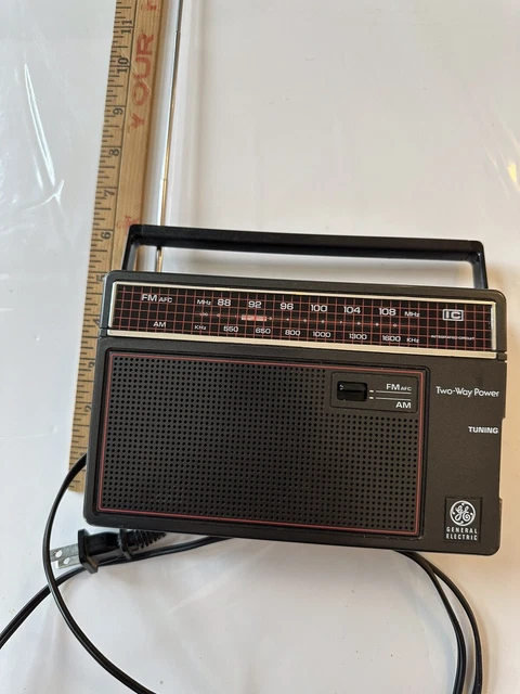 Radio Vintage GEC BC 402 Tout Lampes General Electric Corporation FM/AM (occasion)