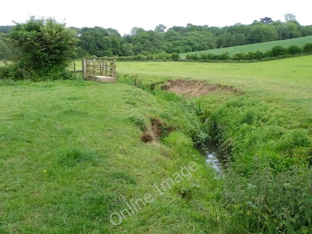 Photo 6x4 Powdermill Stream, Crowhurst Crowhurst/TQ7512 The footpath to  c2011