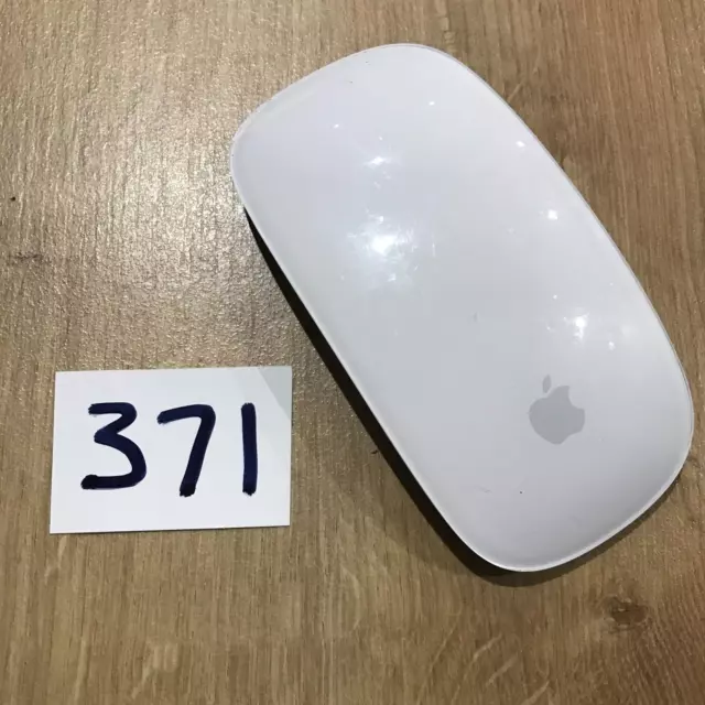 Apple A1657 Wireless Bluetooth Magic Mouse 2 (Silver/White) MLA02ZA/A (faulty)