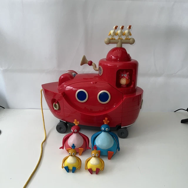CBEEBIES TWIRLYWOOS BIG Red Boat Playset Lights Sounds Character