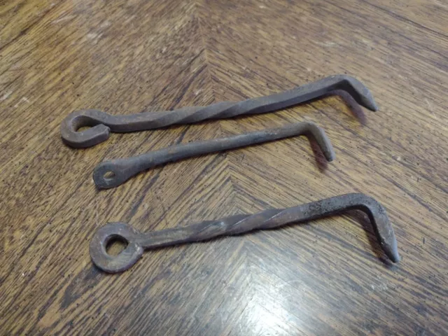 EARLY 1800s Hand Forged Twisted Latch Hook Barn Door Gate Hardware Salvage LOT 3