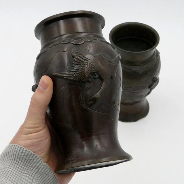 on. paire de vases en bronze, décor d'oiseaux, fin XIXè à 1900 art d'asie ancien