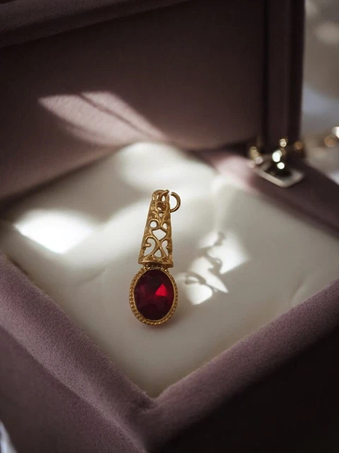 Pendentif grand voilier en or | bijoux sport bateau | l or du temple