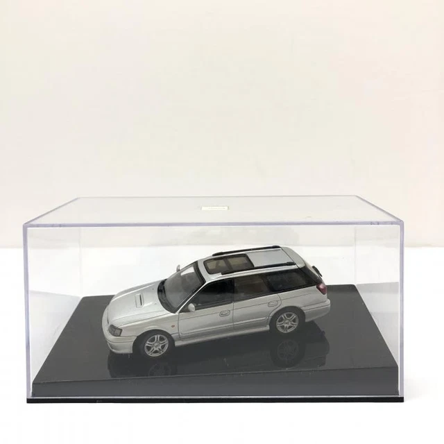 SUBARU LEGACY B4 1999 Blanc AUTOART 1
