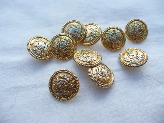 10 boutons anciens vintage en métal doré