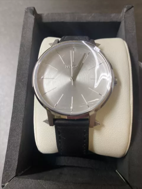 Nixon Kensington Leather Silver Artifact Watch A108 3149 Silver On Silver New