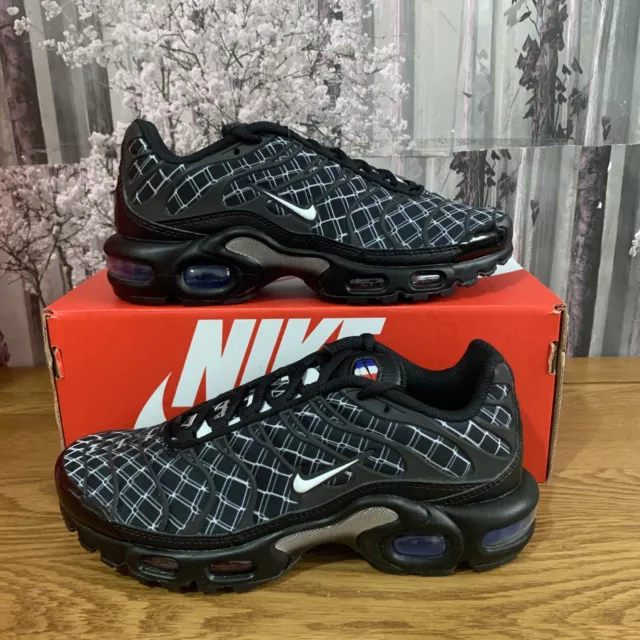 Nike tuned 1 nere deals