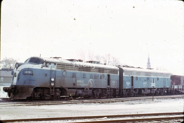 Original Slide GN/BN 616/9749 EMD F7A Great Northern/Burlington St. Paul MN 1973
