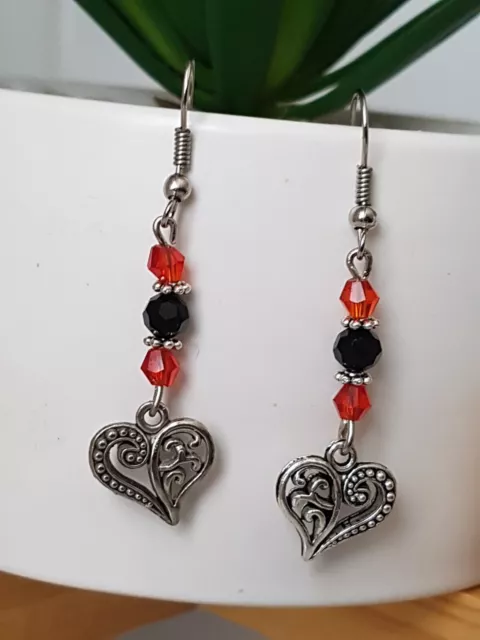 Handcrafted Red and Black bead with Filagree Heart Dangle Earrings AUS Seller