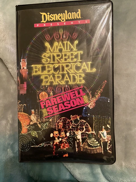 DISNEYLAND MAIN STREET Electrical Parade - Farewell Season 1972 - 1996 ...